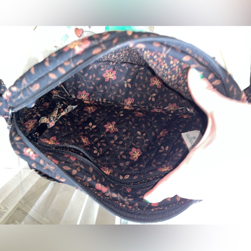 VINTAGE ❤️VERA BRADLEY❤️ Cross Body Bag Black/Red - Picture 2 of 10